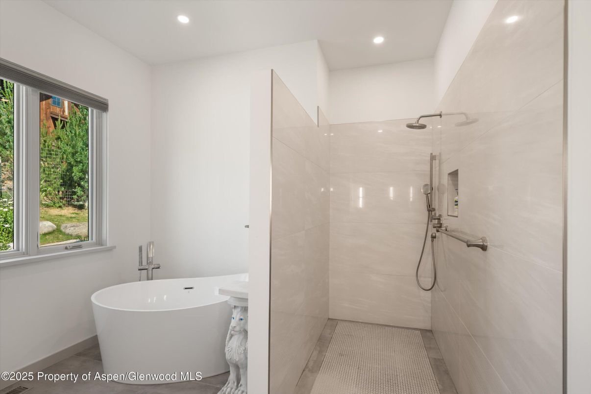 Bathroom, Free Standing Baths, Interior, Recessed Lighting