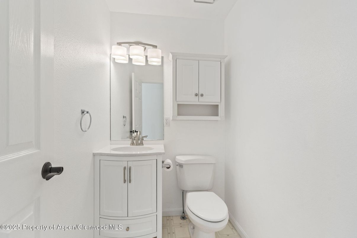 Bathroom, Dual Sink Vanities, Interior, Marble