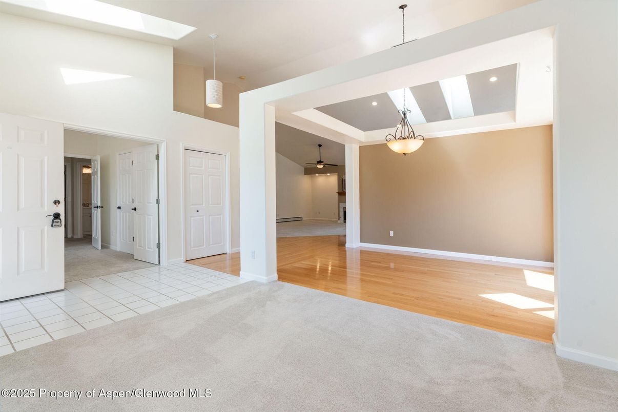 Empty room, Interior, Pendant Lights, Recessed Lighting, Wood Texture Flooring