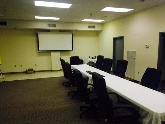 Dining room, Interior, Projection Screen, Recessed Lighting, Theatre Room