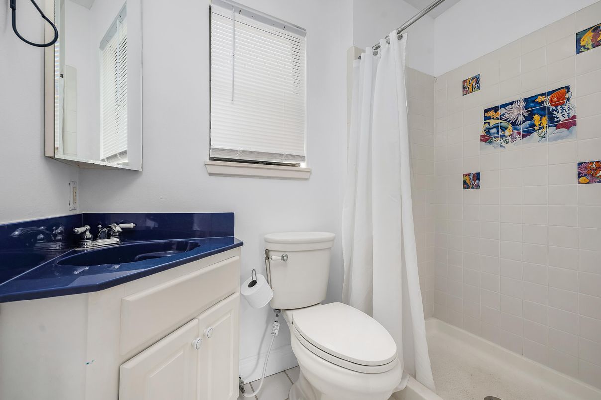 Bathroom, Interior