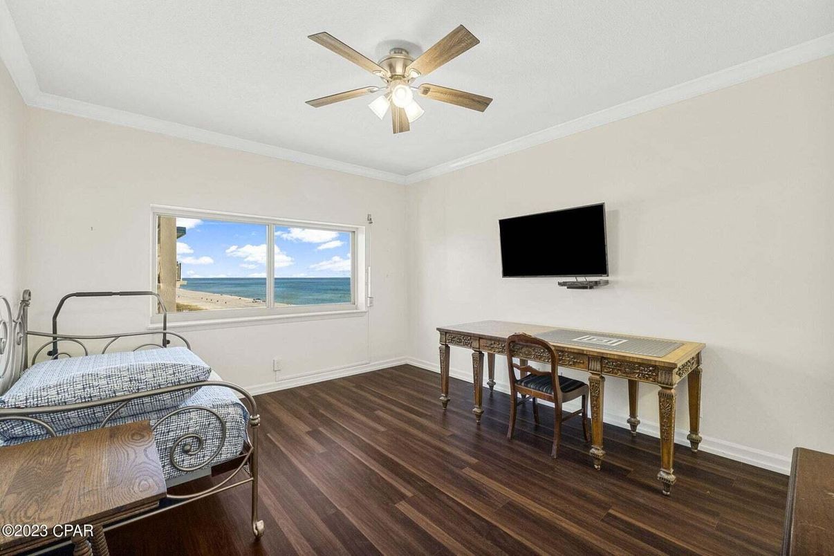 Bedroom, Home Office, Interior, Water, Wood Texture Flooring