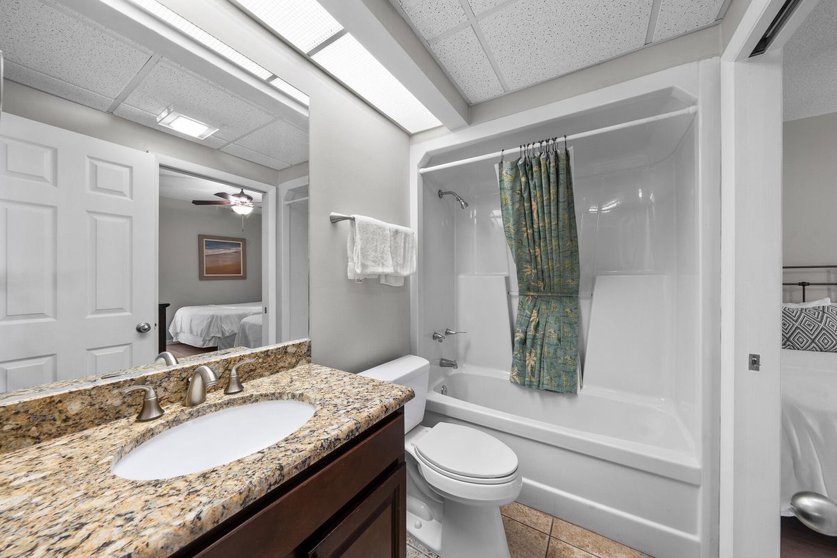 Bathroom, Bedroom, Interior