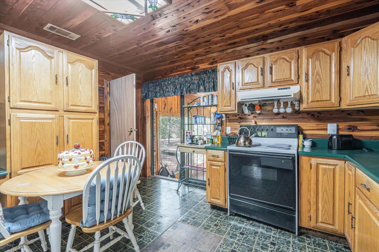 Dining room, Interior, Kitchen, Wooden Ceilings