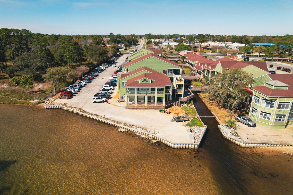 Exterior, Drone
