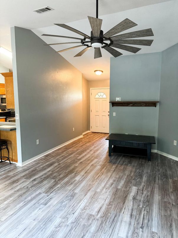 Empty room, Interior, Kitchen, Wood Texture Flooring