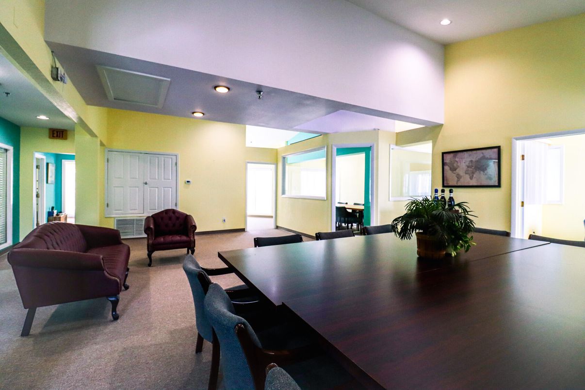 Dining room, Interior, Living room, Recessed Lighting