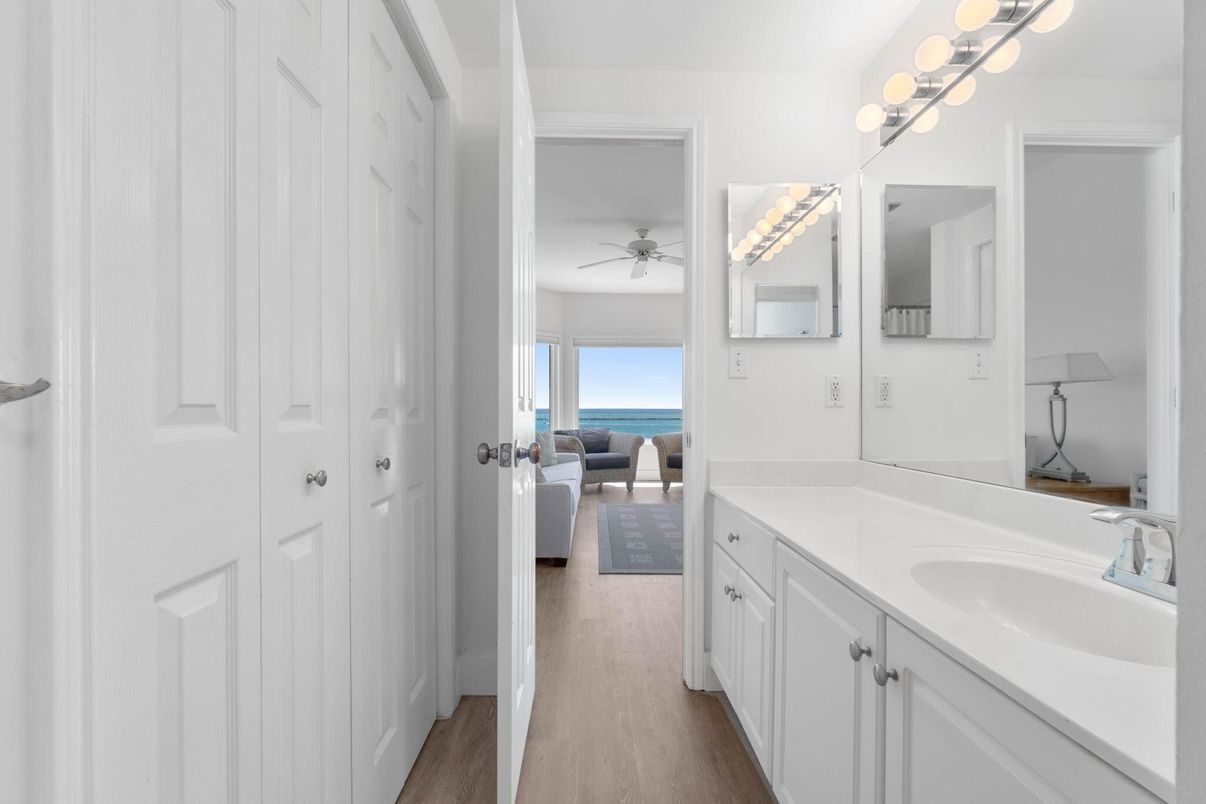 Bathroom, Dual Sink Vanities, Interior, Living room, Water, Wood Texture Flooring