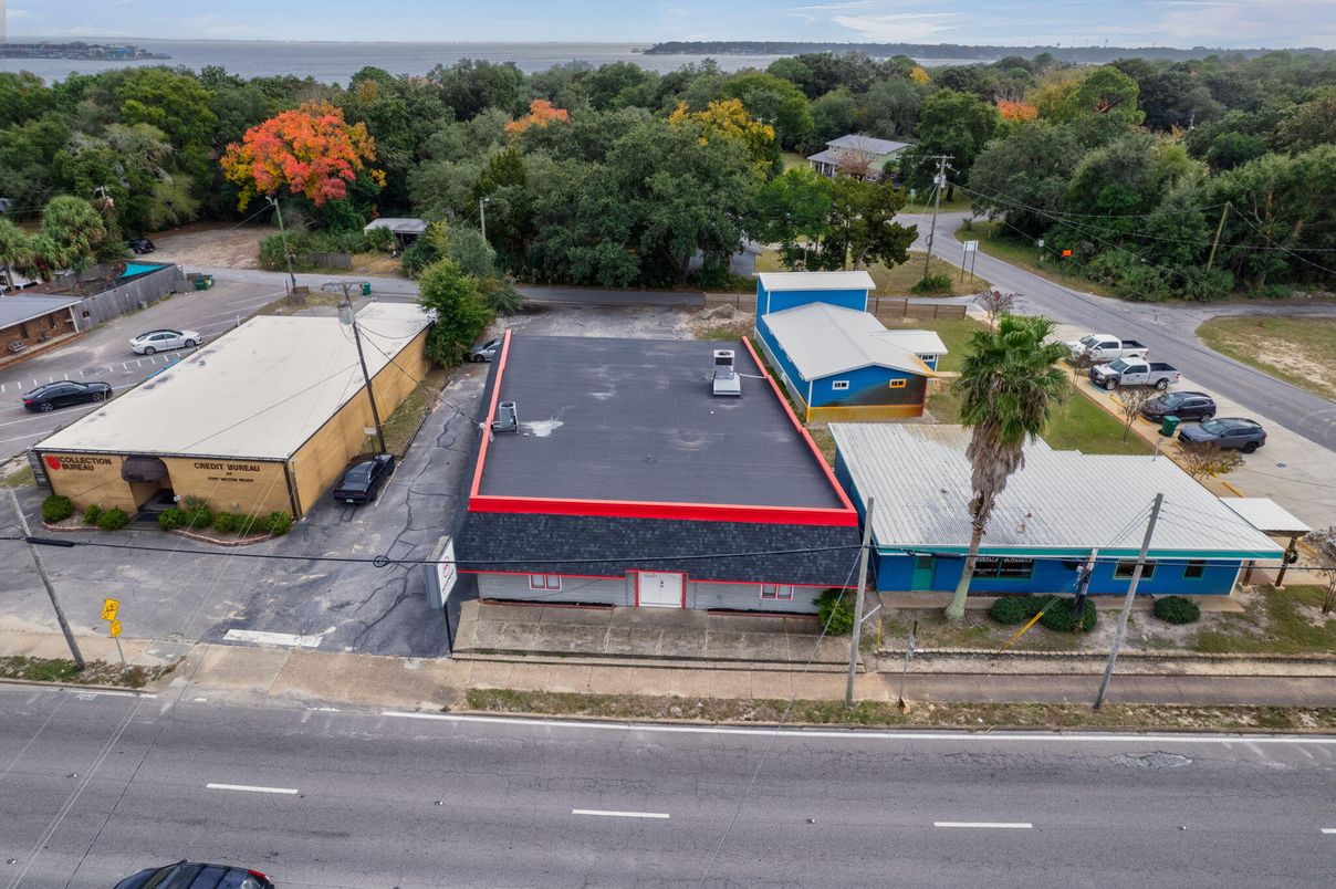 Exterior, Drone