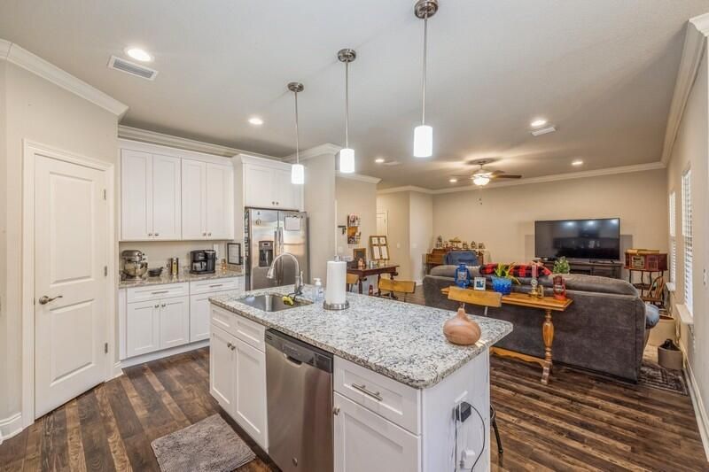 Interior, Kitchen, Living room, Pendant Lights, Recessed Lighting, Stainless Steel Appliances, Wood Texture Flooring