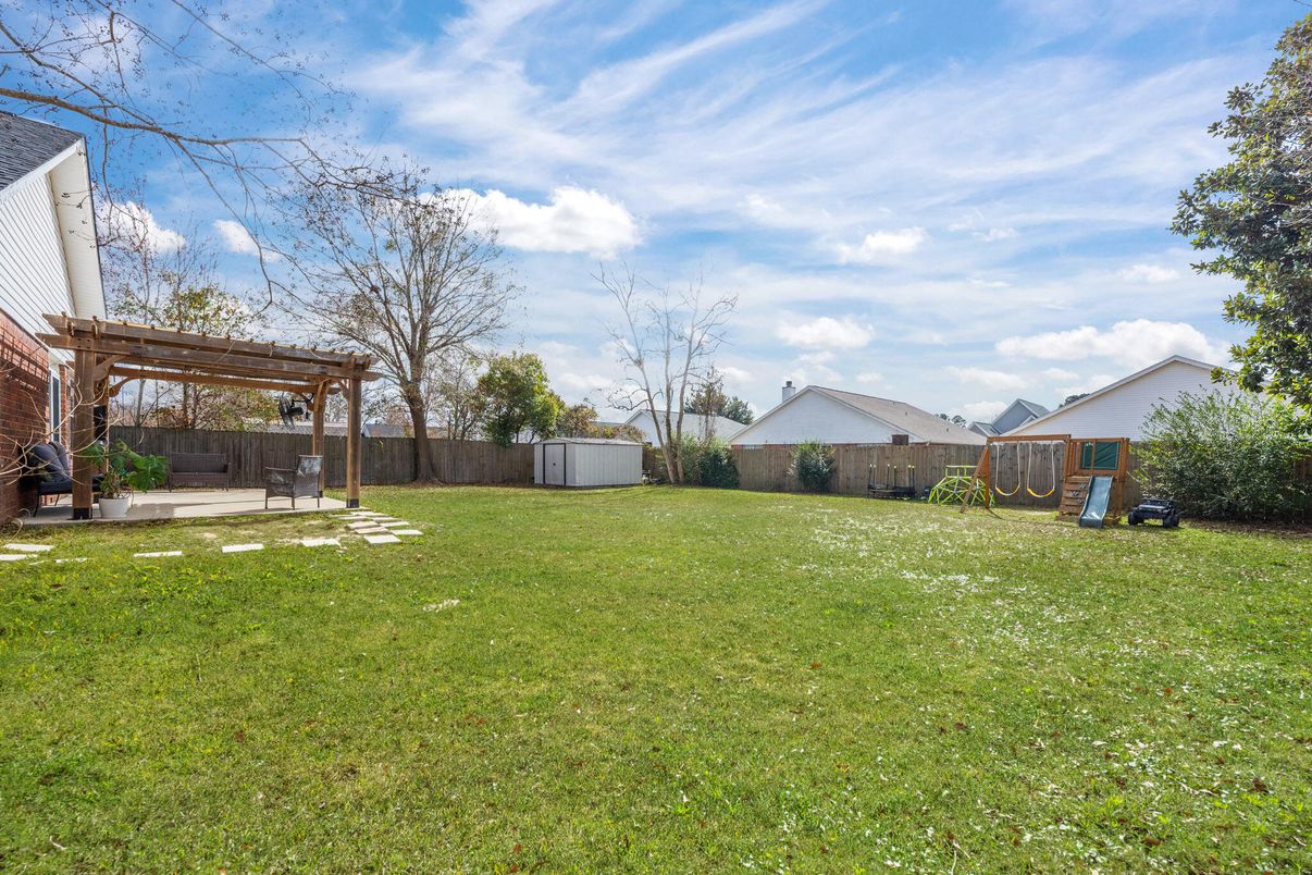Backyard, Exterior, Playground