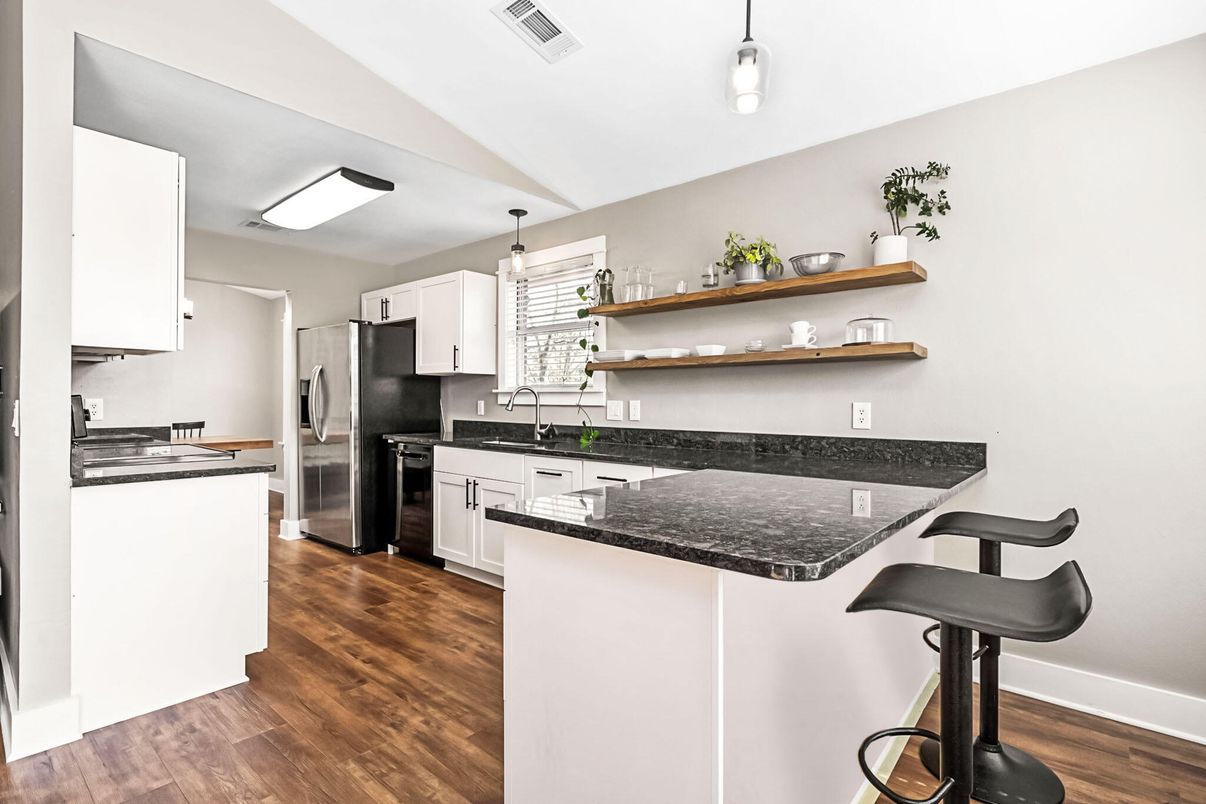 Interior, Kitchen, Pendant Lights, Stainless Steel Appliances, Wood Texture Flooring
