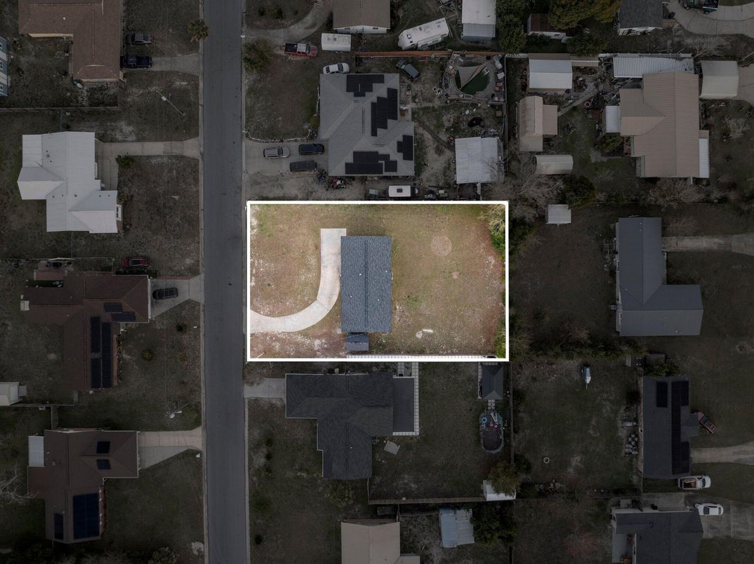 Exterior, Drone