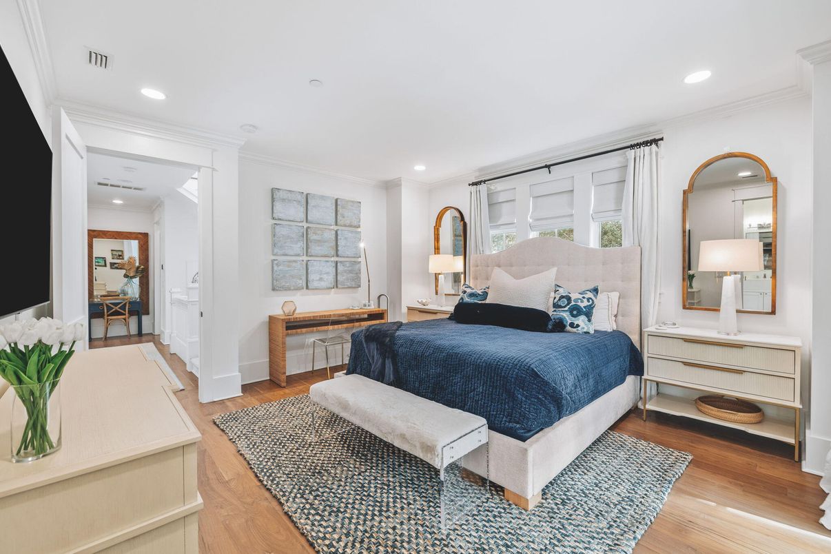 Bedroom, Interior, Recessed Lighting, Wood Texture Flooring