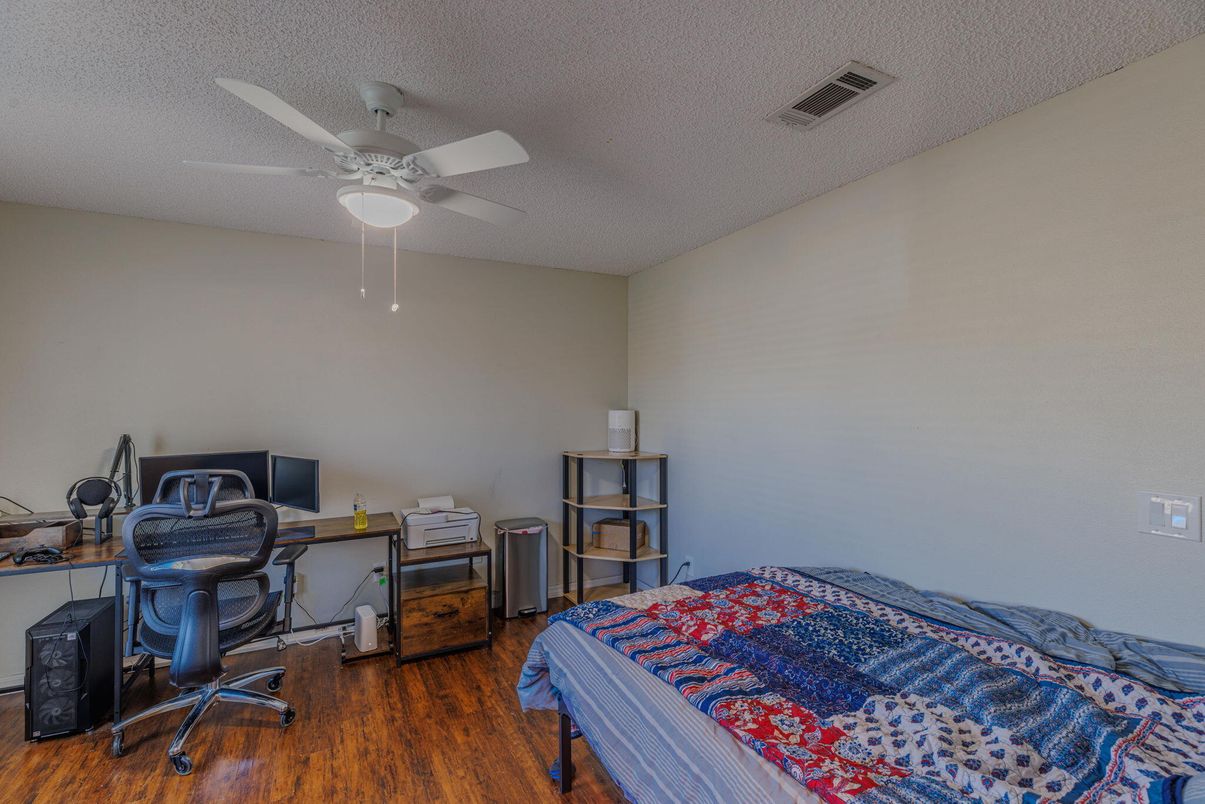 Bedroom, Home Office, Interior, Wood Texture Flooring