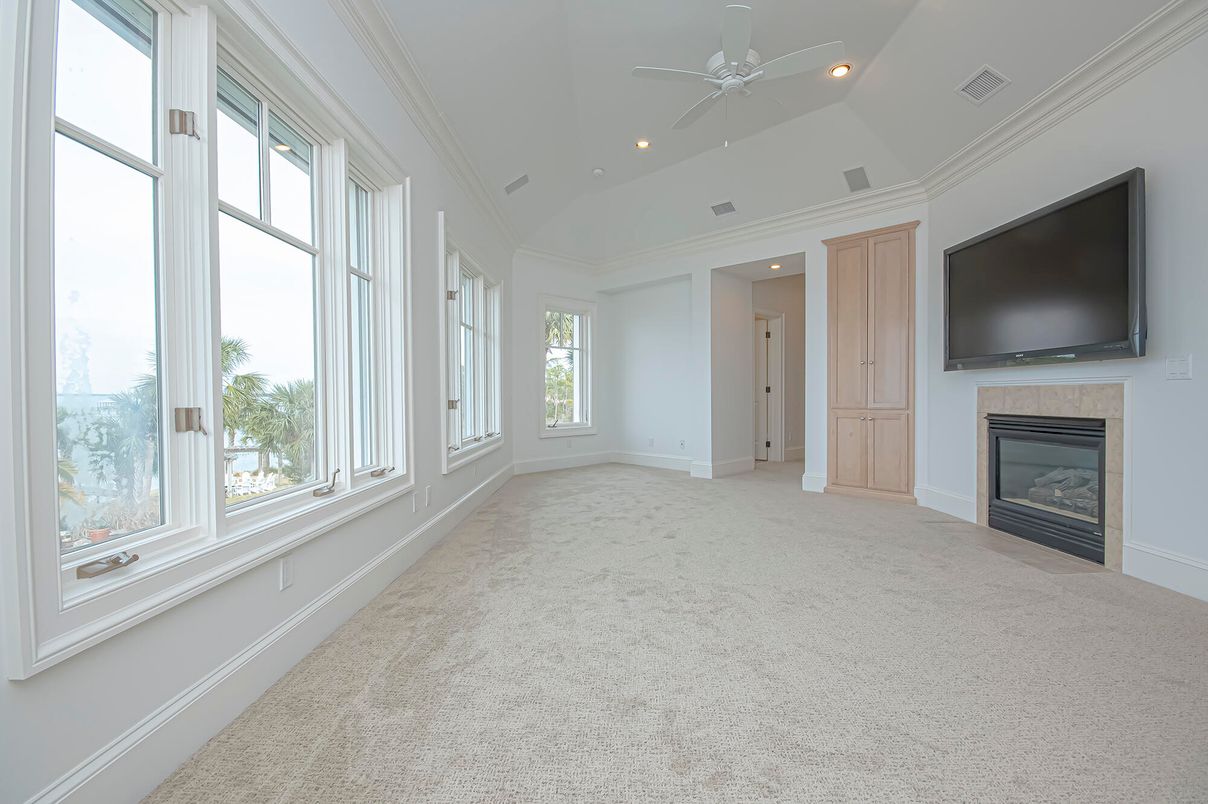 Empty room, Fireplace, Interior, Recessed Lighting