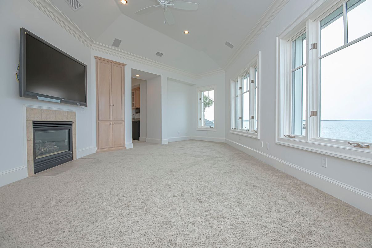 Empty room, Fireplace, Interior, Recessed Lighting, Water