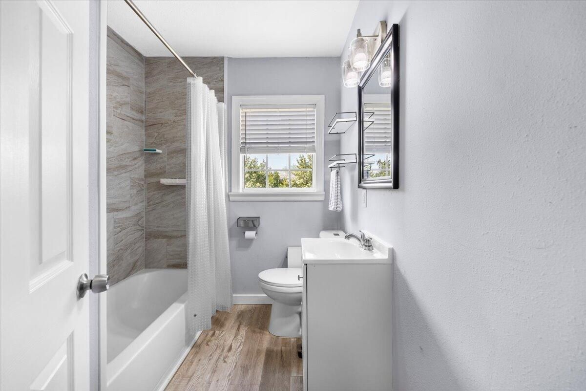 Bathroom, Interior, Wood Texture Flooring
