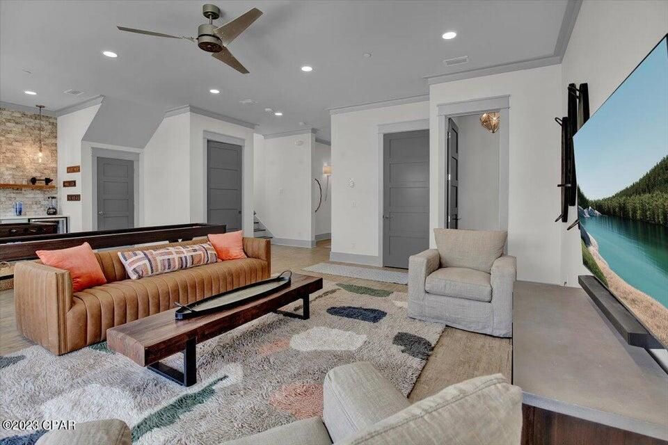 Interior, Living room, Pendant Lights, Recessed Lighting, Stone Walls