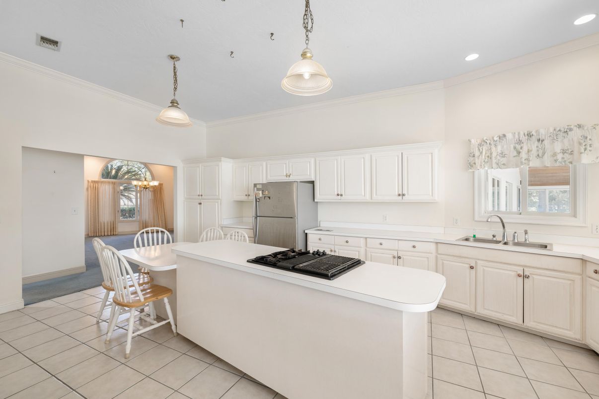 Interior, Kitchen, Pendant Lights, Recessed Lighting