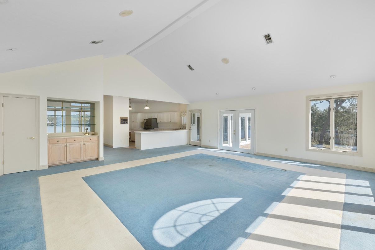 Empty room, Interior, Kitchen, Pendant Lights, Recessed Lighting