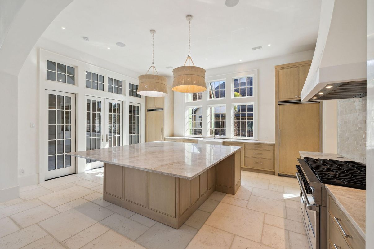 Interior, Kitchen, Pendant Lights, Recessed Lighting