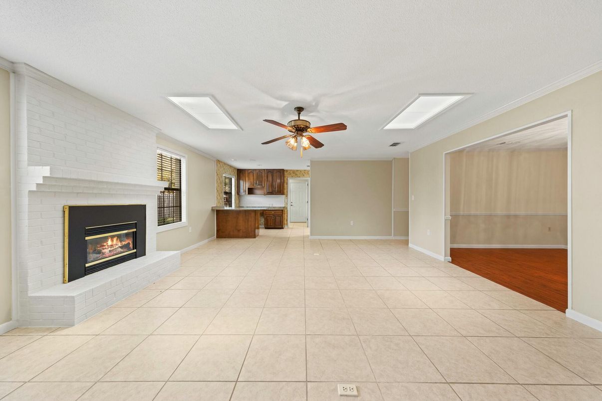 Empty room, Fireplace, Interior, Wood Texture Flooring