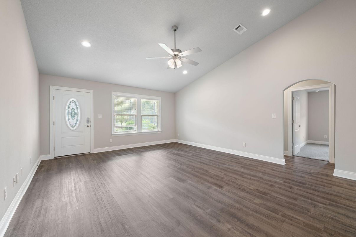 Empty room, Interior, Recessed Lighting, Wood Texture Flooring