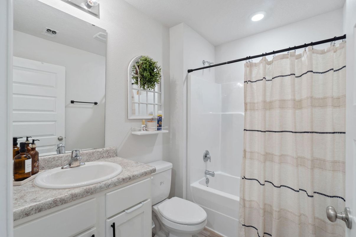 Bathroom, Interior, Recessed Lighting
