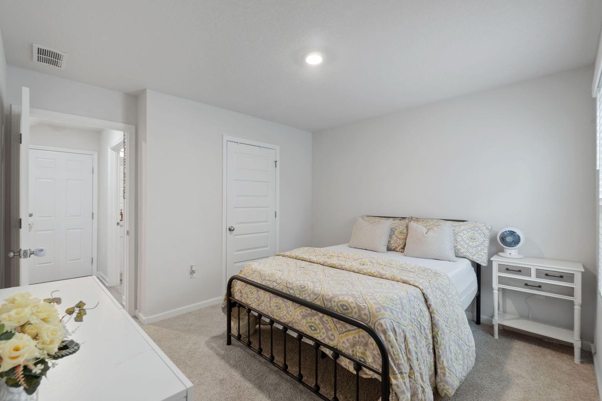 Bedroom, Interior, Recessed Lighting