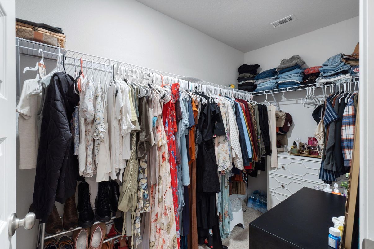 Interior, Walk-in Closets