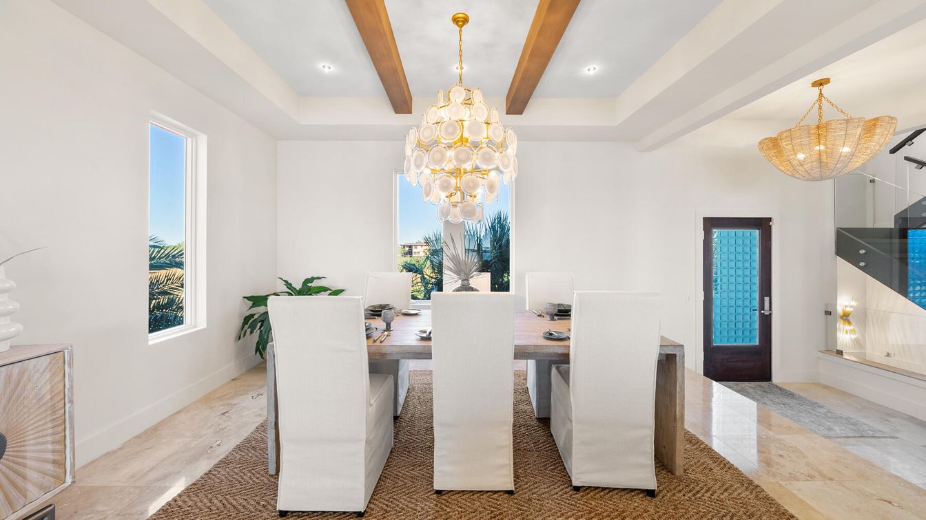 Chandelier, Dining room, Interior, Pendant Lights, Recessed Lighting, Wooden Beams