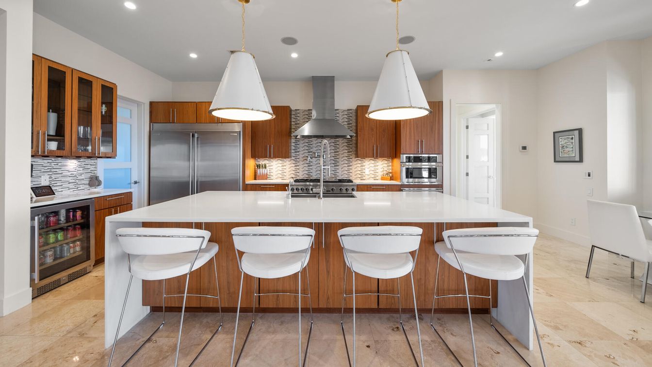 Interior, Kitchen, Pendant Lights, Recessed Lighting, Stainless Steel Appliances