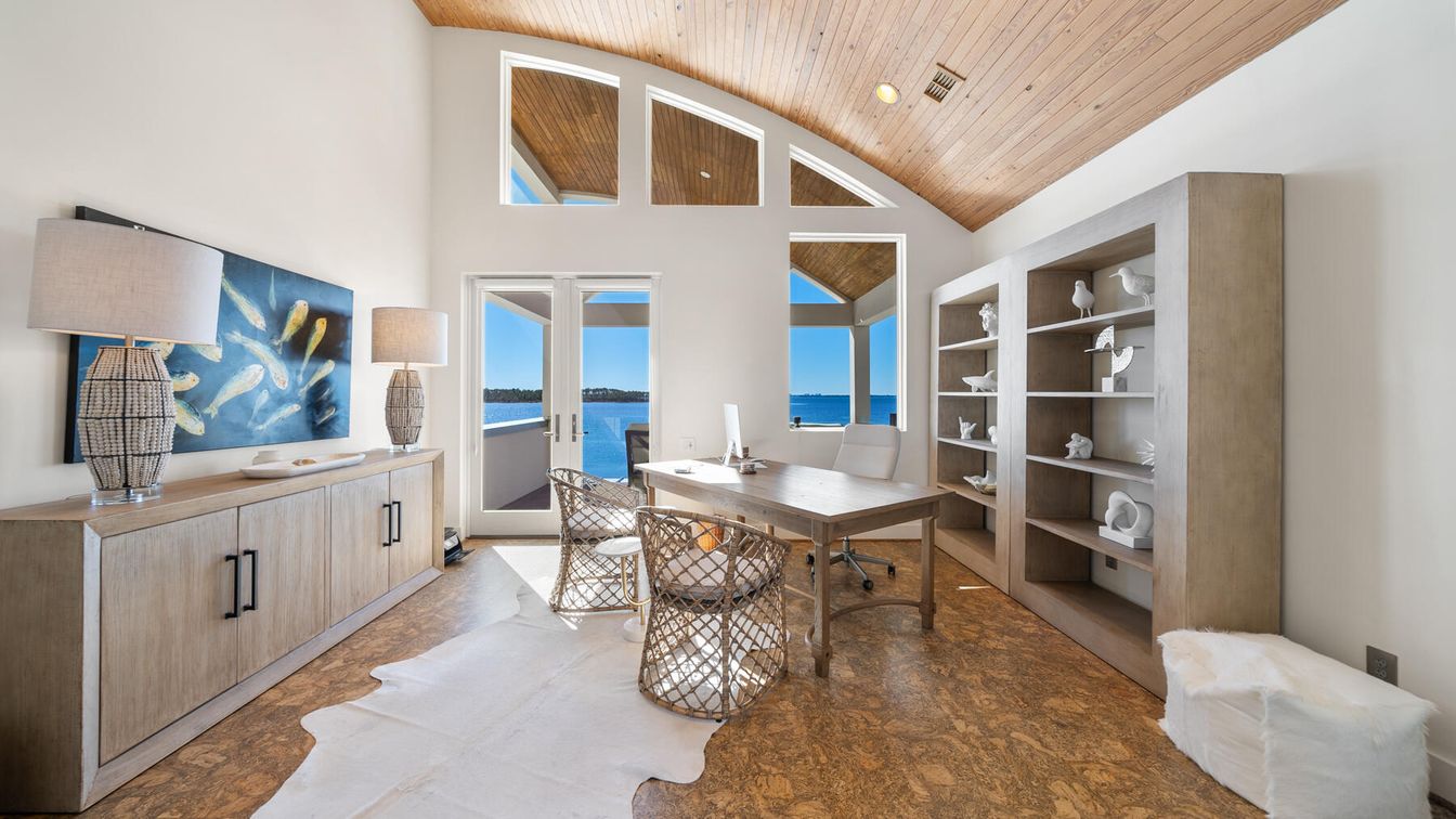 Home Office, Interior, Recessed Lighting, Water, Wooden Ceilings