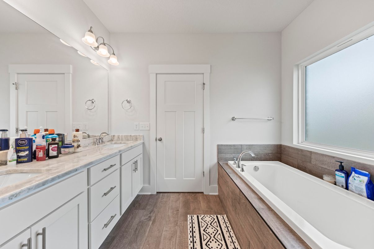 Bathroom, Dual Sink Vanities, Interior, Wood Texture Flooring