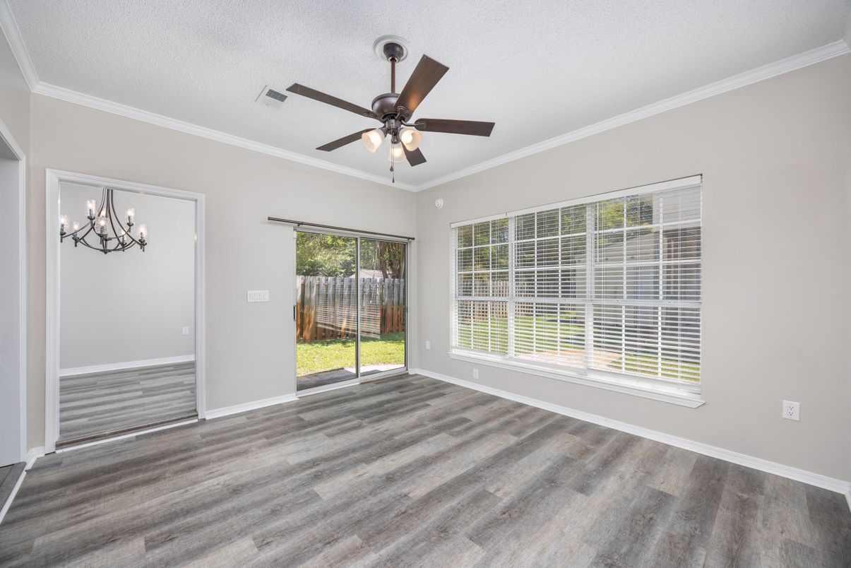 Chandelier, Empty room, Interior, Wood Texture Flooring