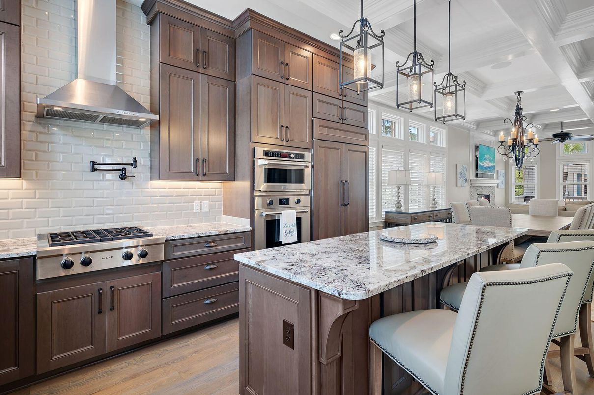 Chandelier, Interior, Kitchen, Pendant Lights, Recessed Lighting, Stainless Steel Appliances, Wood Texture Flooring