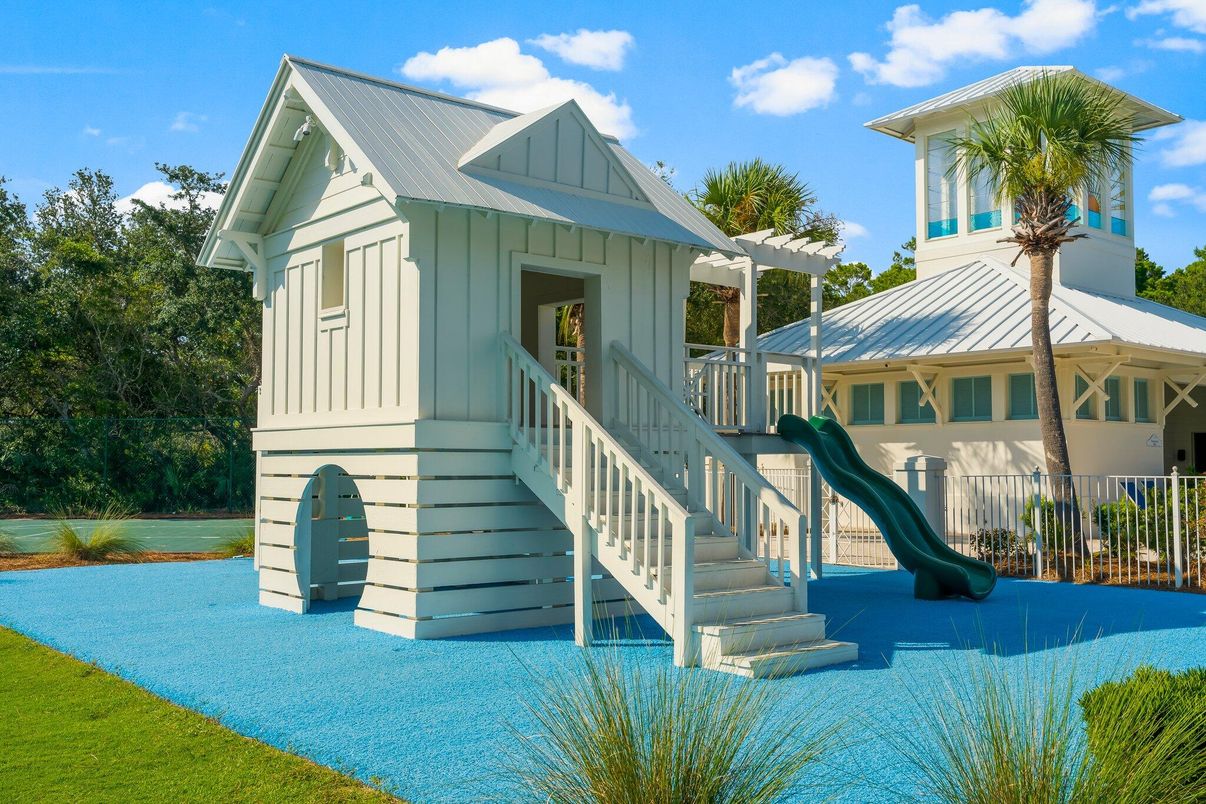 Backyard, Exterior, Playground
