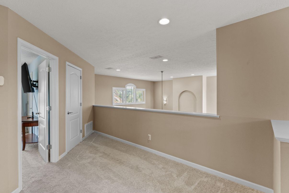 Interior, Recessed Lighting