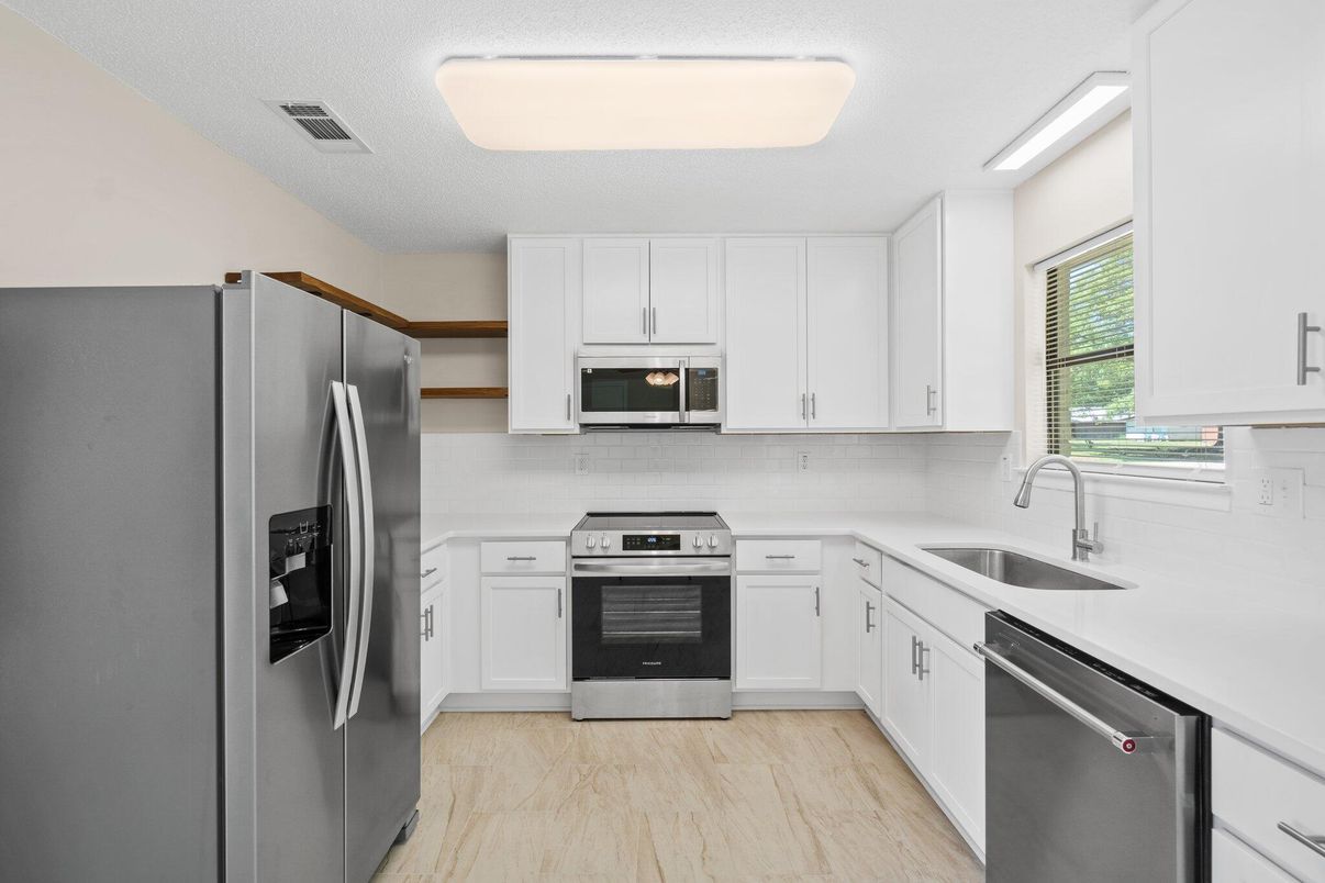 Interior, Kitchen, Stainless Steel Appliances, Wood Texture Flooring
