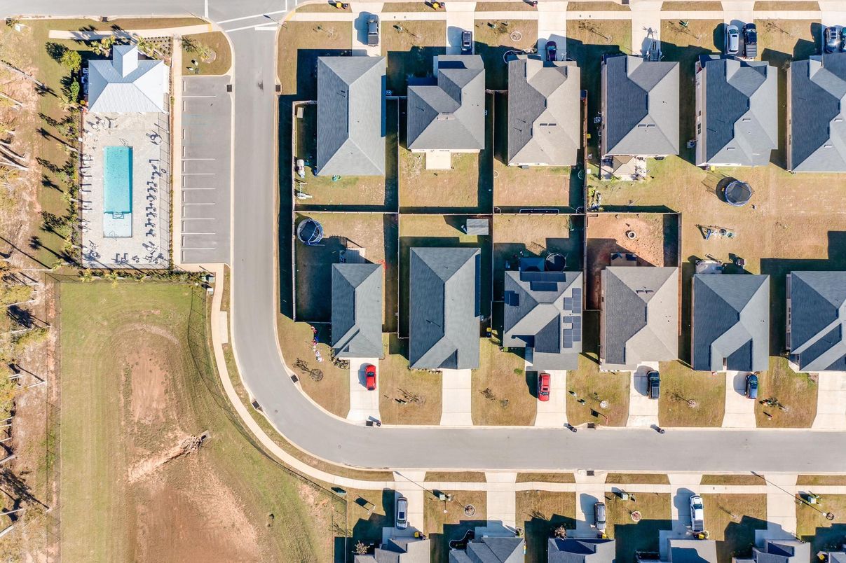 Exterior, Drone