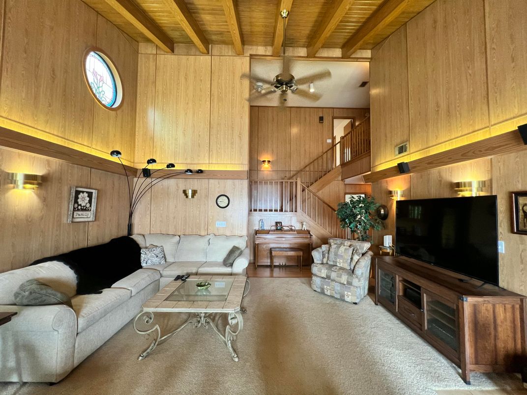 Interior, Living room, Piano, Wooden Beams, Wooden Ceilings, Wooden Walls