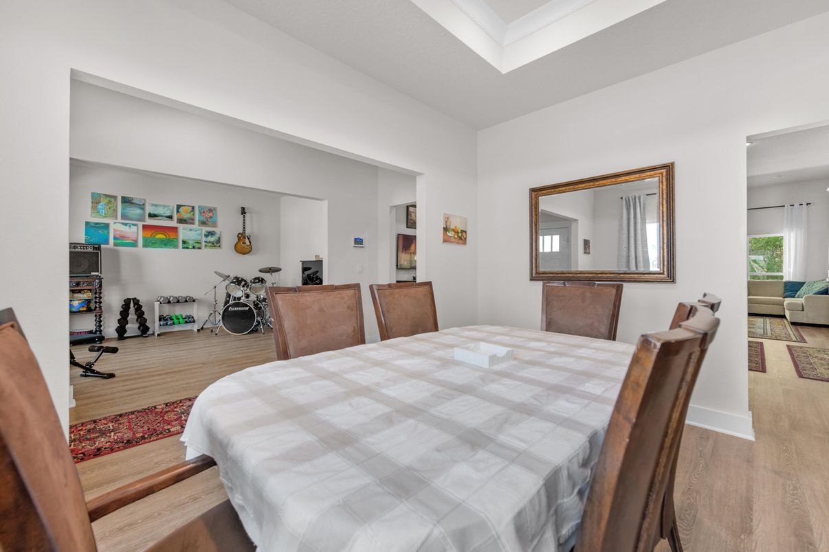 Dining room, Interior, Wood Texture Flooring
