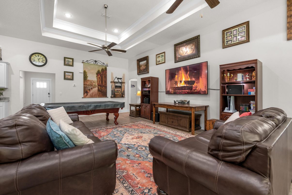 Billiard Table, Game Room, Interior, Living room, Recessed Lighting