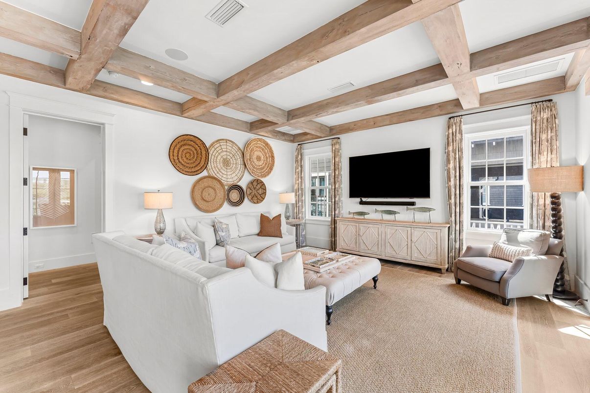 Interior, Living room, Recessed Lighting, Wooden Beams, Wood Texture Flooring