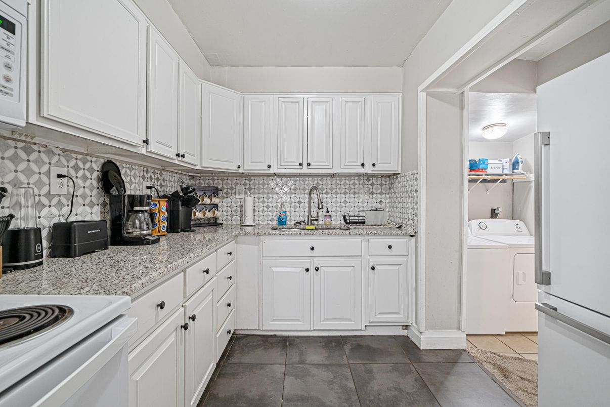 Interior, Kitchen, Washer
