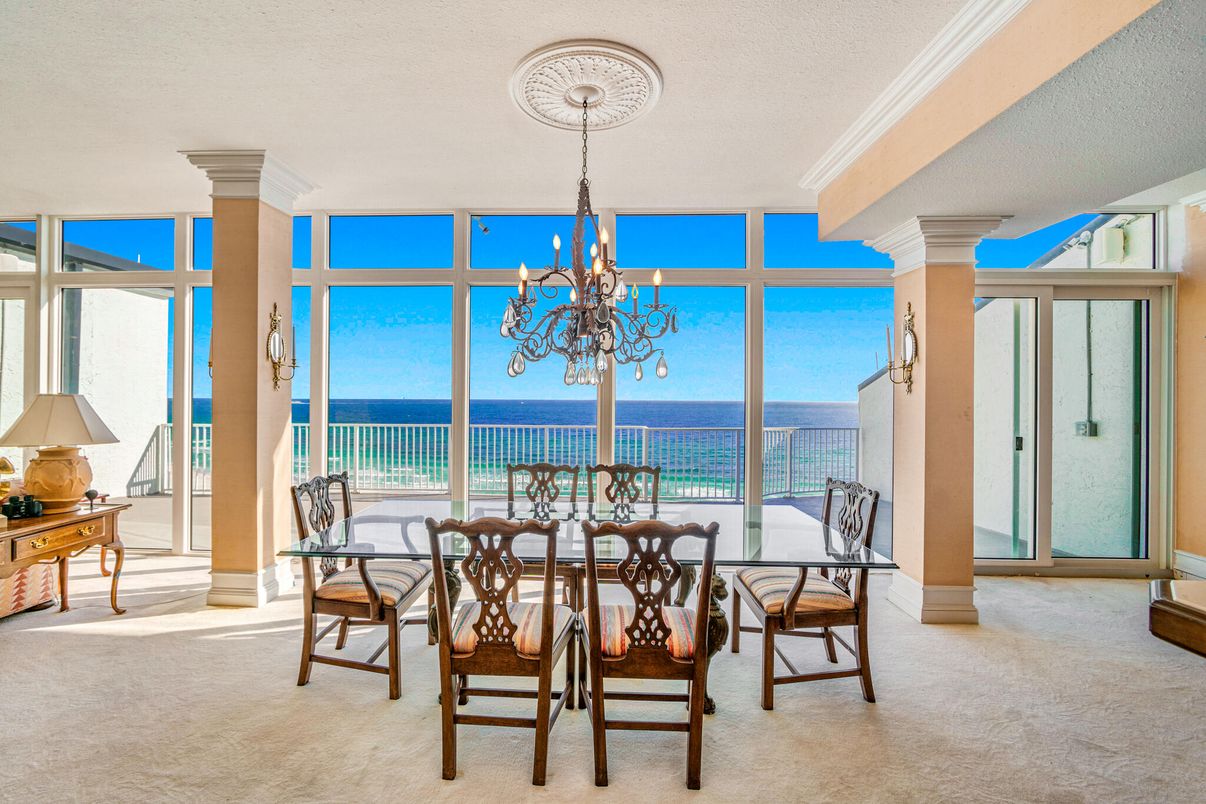 Chandelier, Dining room, Interior, Water