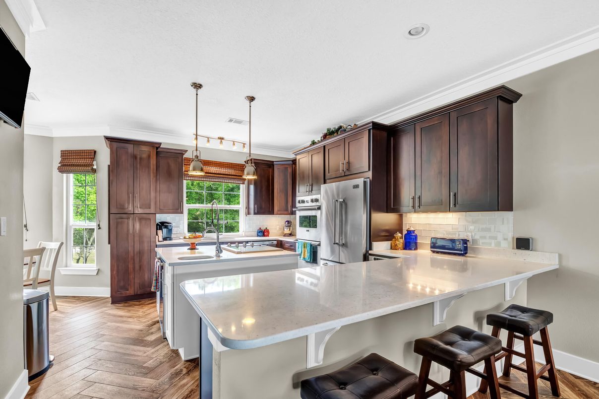 Interior, Kitchen, Pendant Lights, Recessed Lighting, Wood Texture Flooring