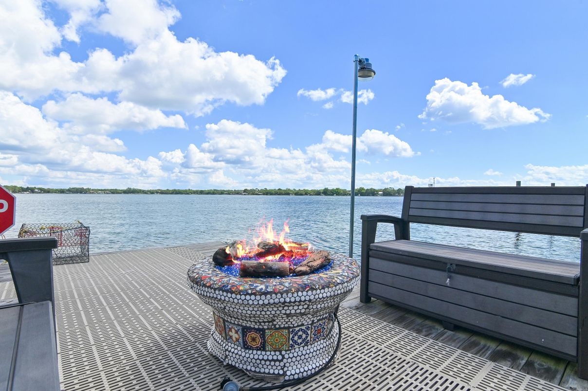 Exterior, Lake, Water