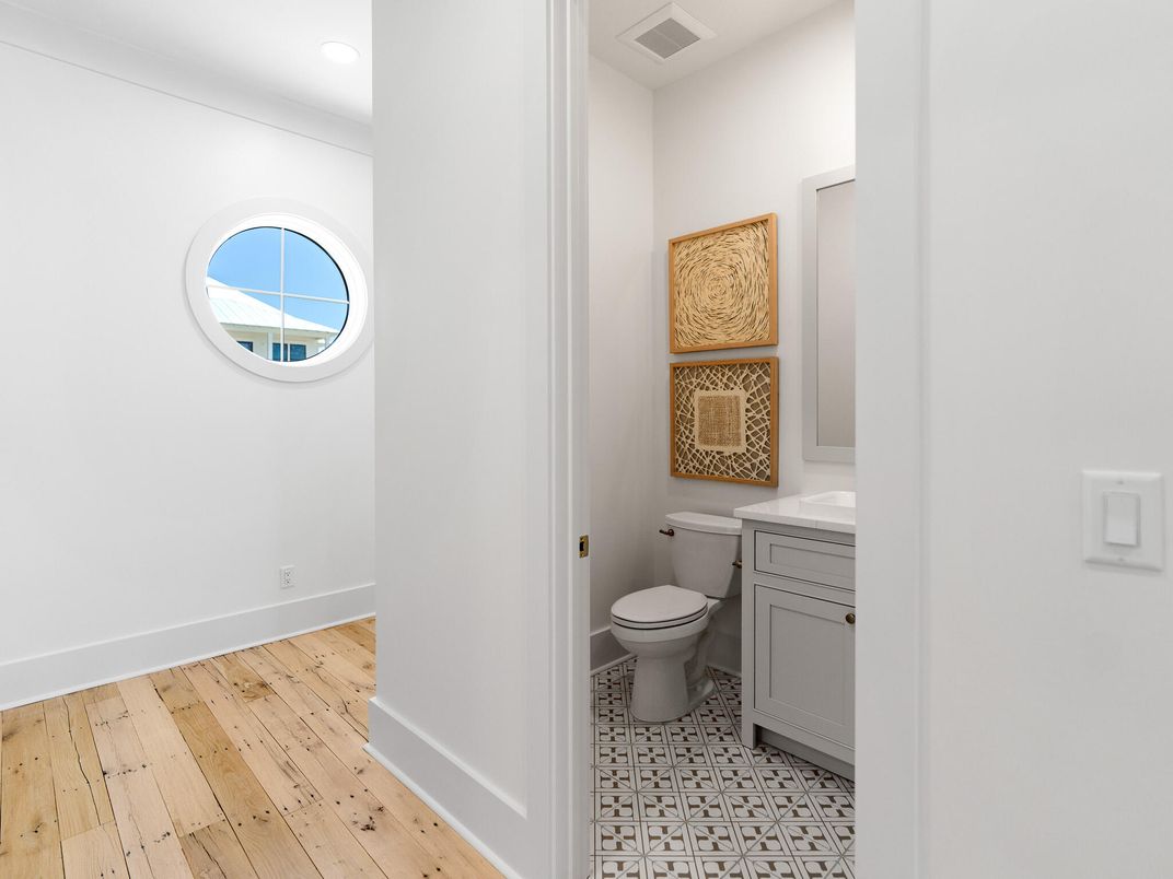 Bathroom, Interior, Recessed Lighting, Wood Texture Flooring